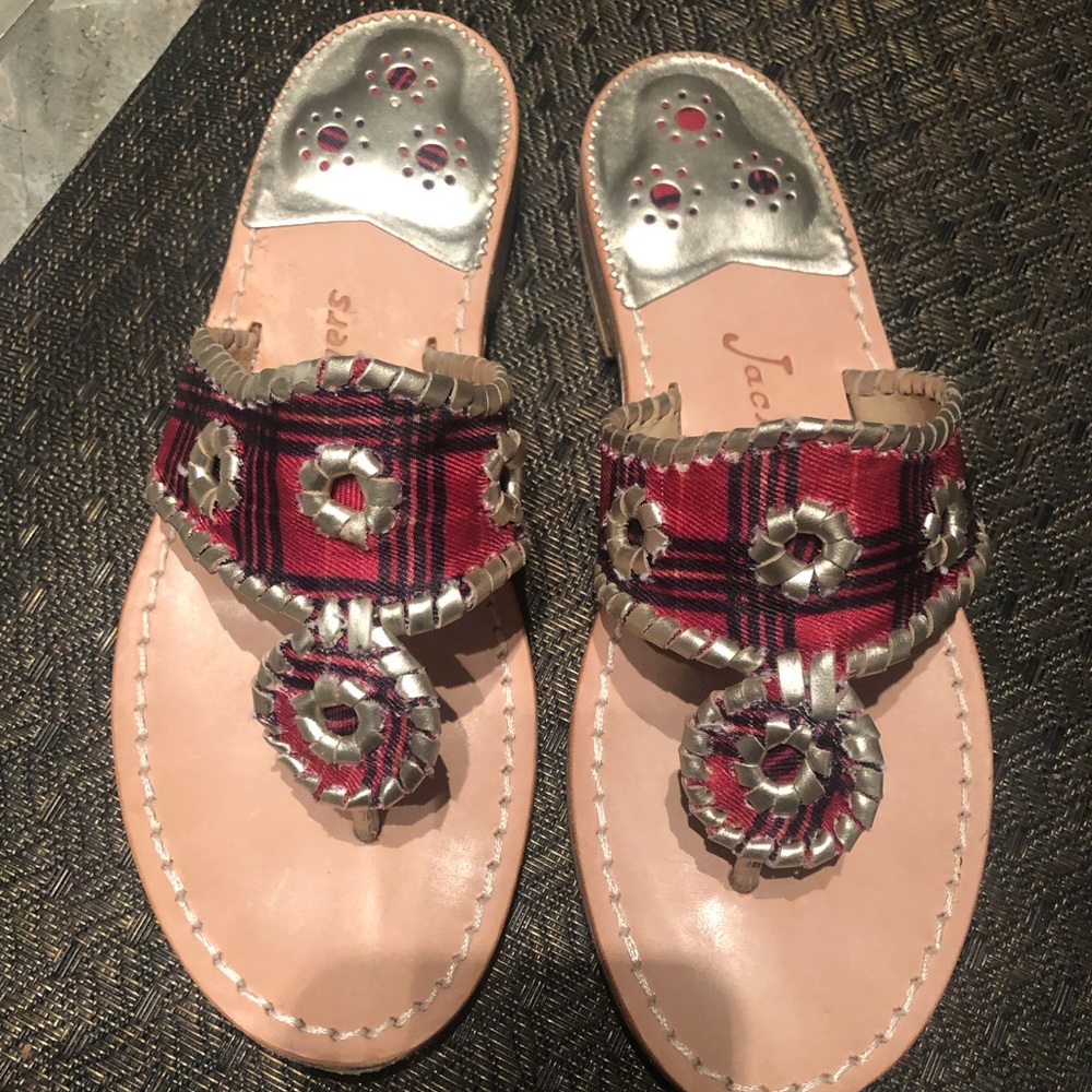 Size 7.5 EUC red plaid jack rogers
